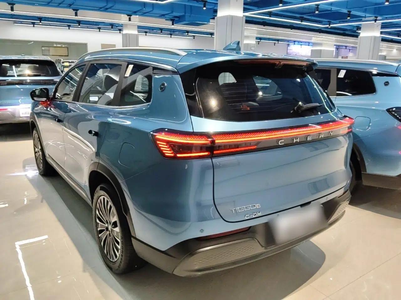 Chery Tiggo 8 PLUS C-DM 2025 1.5T 116 km Prestige Version 5 Seats — миниатюра 4