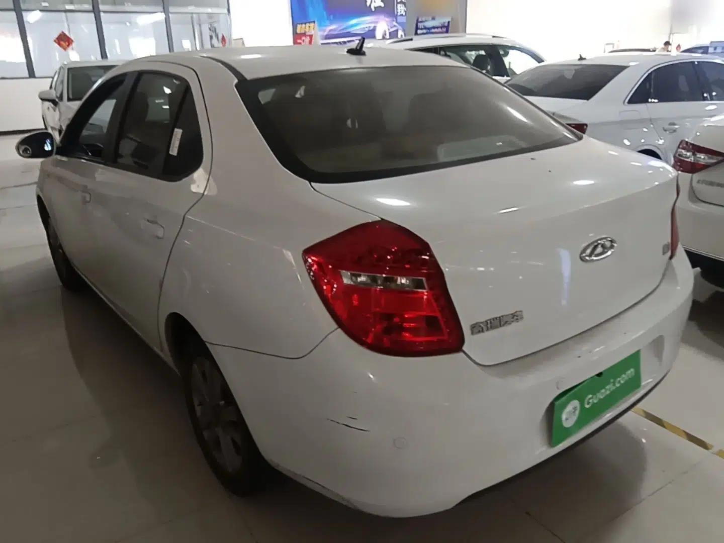 Chery E3 2015 1.5L Manual ZhiShang Model — миниатюра 4