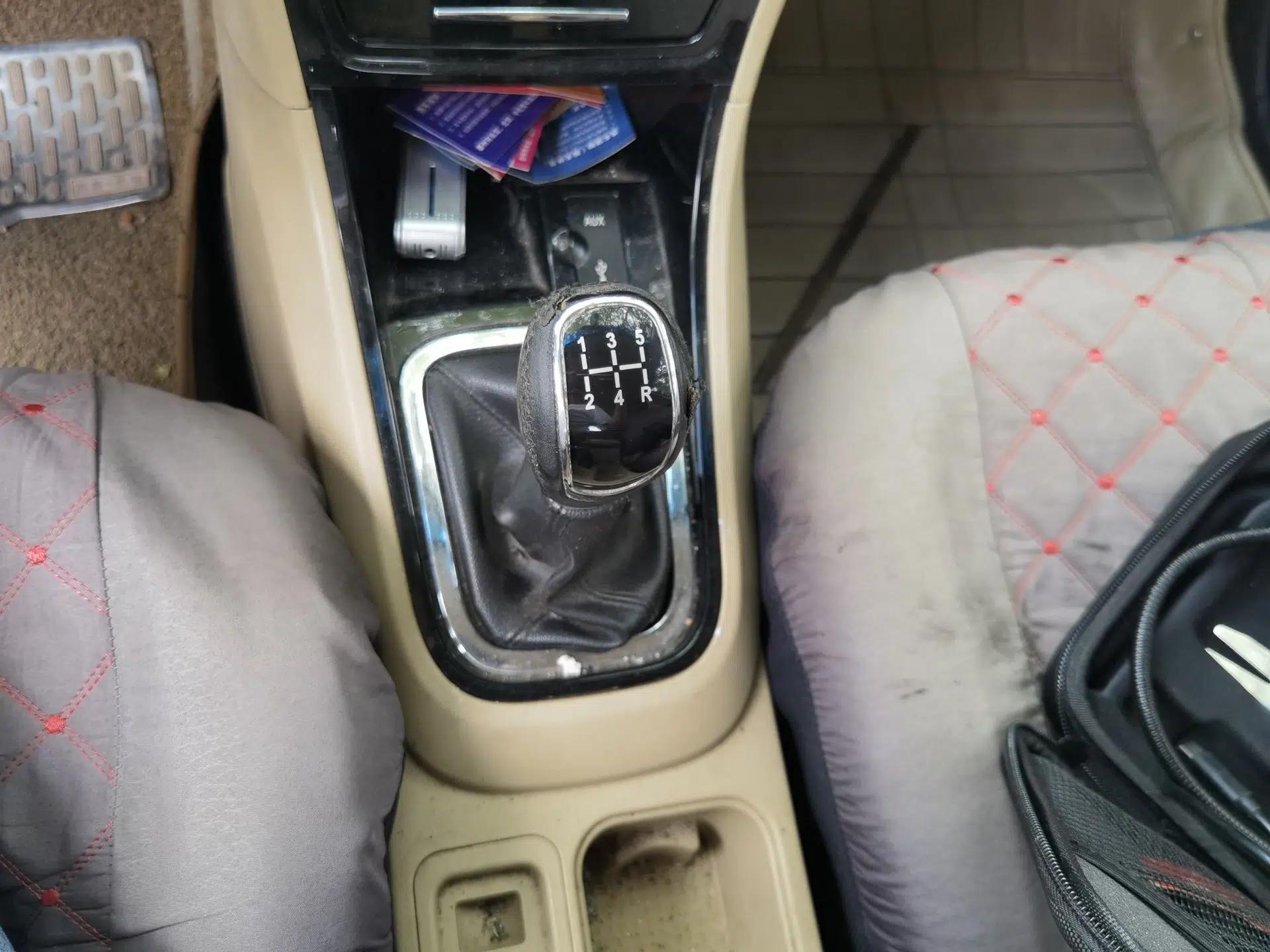 Chery E3 2013 1.5L Manual ZhiShang Model — миниатюра 14
