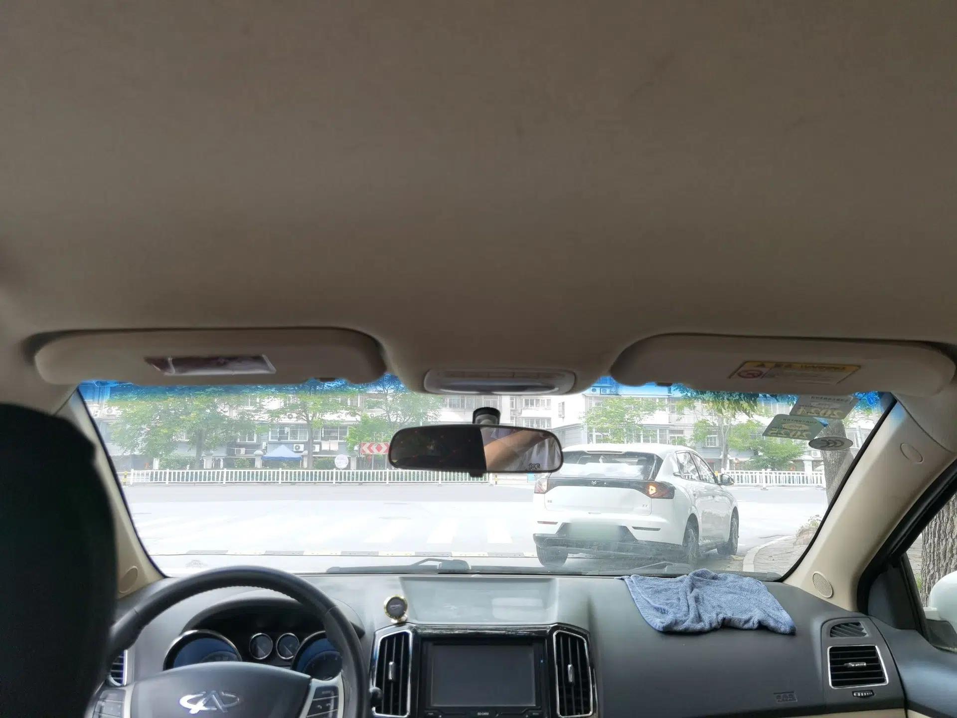 Chery E3 2013 1.5L Manual ZhiShang Model — миниатюра 18