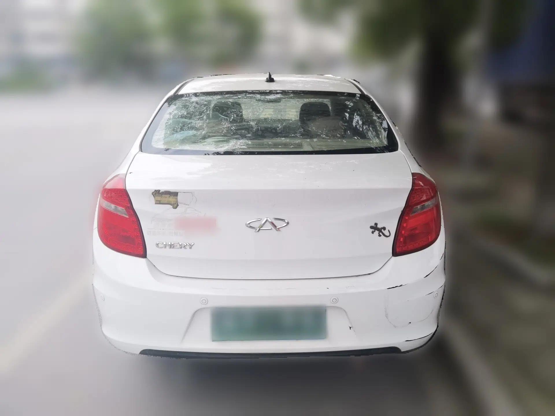 Chery E3 2013 1.5L Manual ZhiShang Model — миниатюра 5