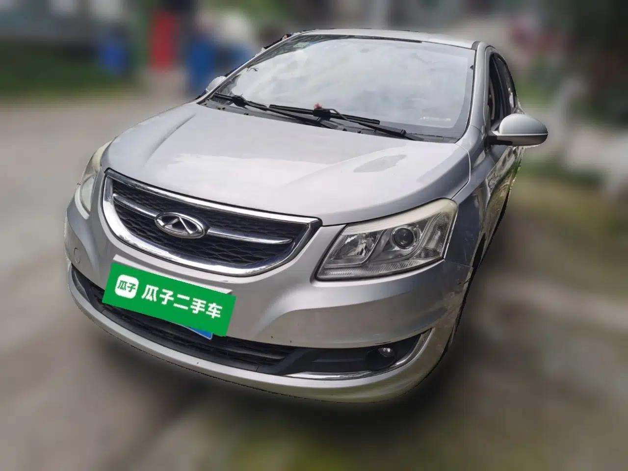 Chery E3 2013 1.5L Manual Fashion Model — миниатюра 1