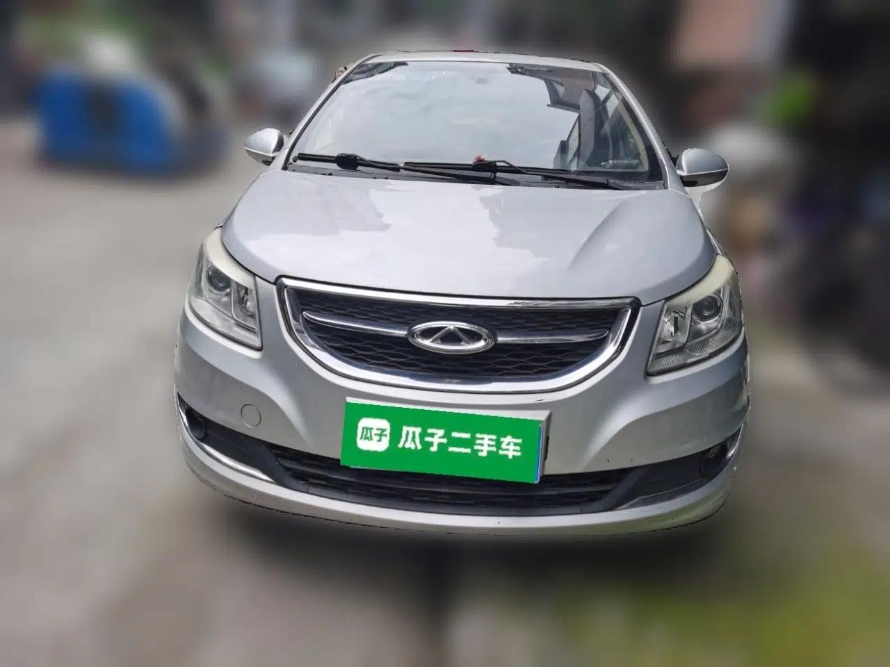 Chery E3 2013 1.5L Manual Fashion Model — миниатюра 2