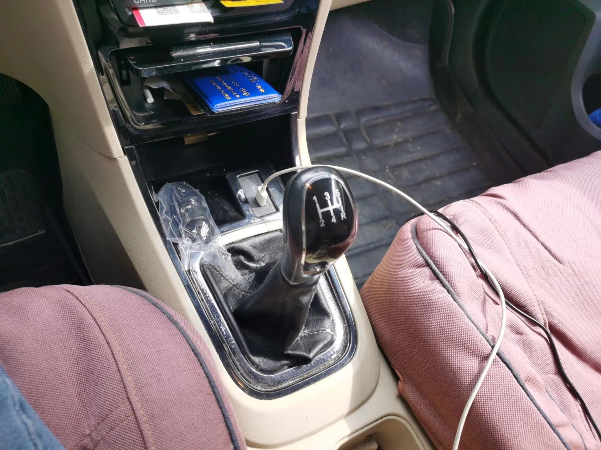 Chery E3 2013 1.5L Manual Fashion Model — миниатюра 14