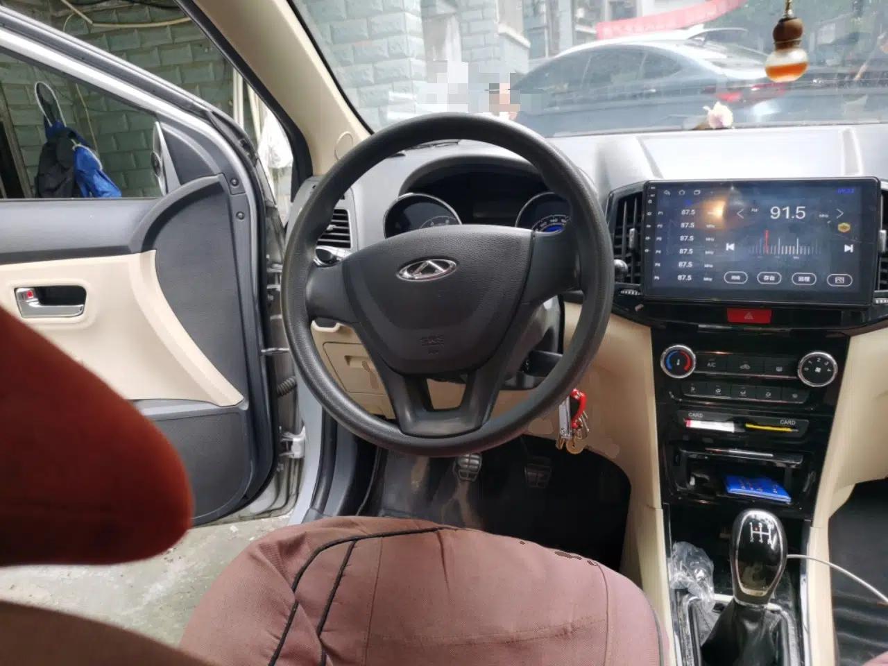 Chery E3 2013 1.5L Manual Fashion Model — миниатюра 10