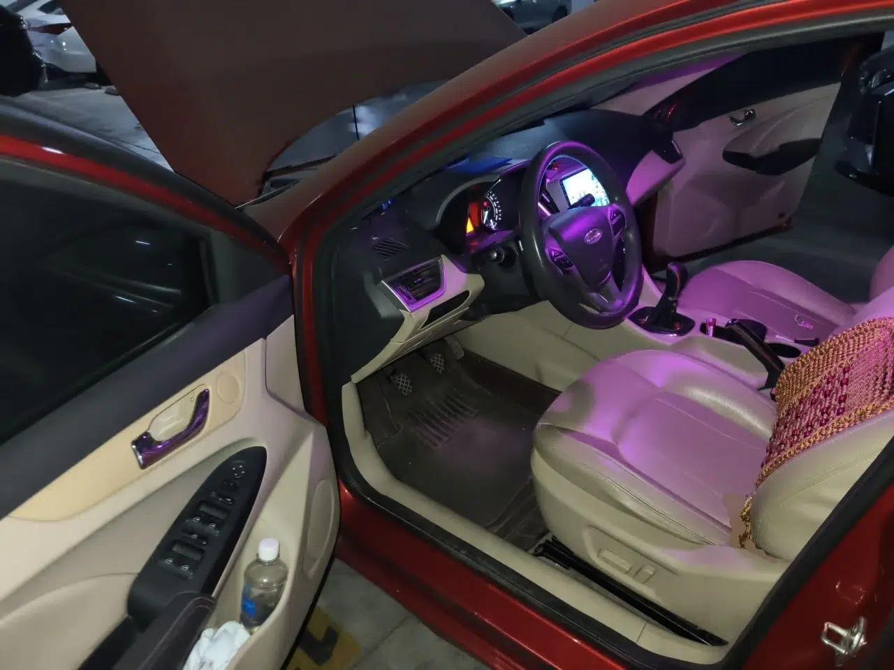Chery Arrizo 7 2013 1.6L Manual ZhiXiang Edition — миниатюра 16