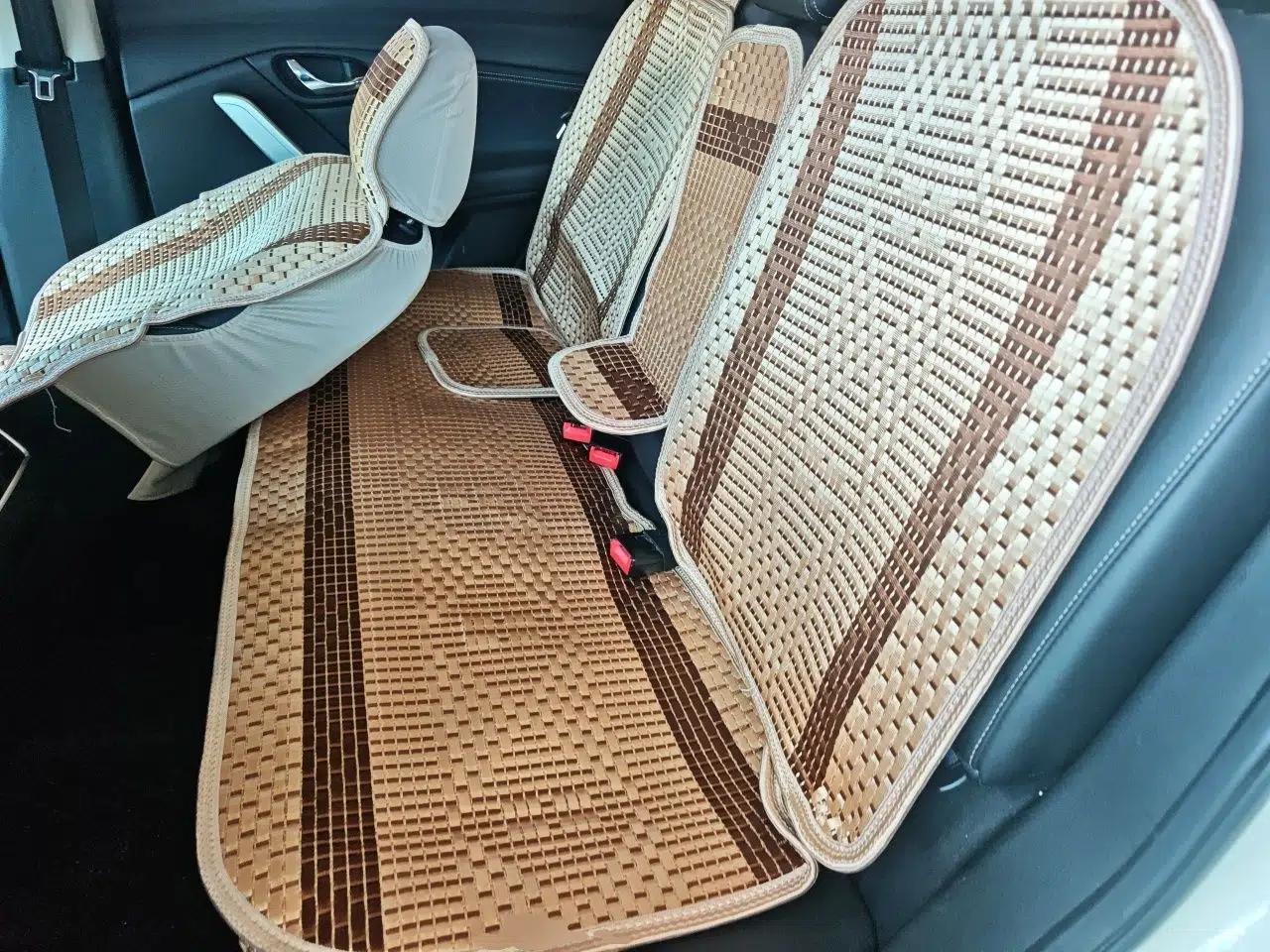 Venucia T90 2017 2.0L Manual ZhiShang Edition — миниатюра 17
