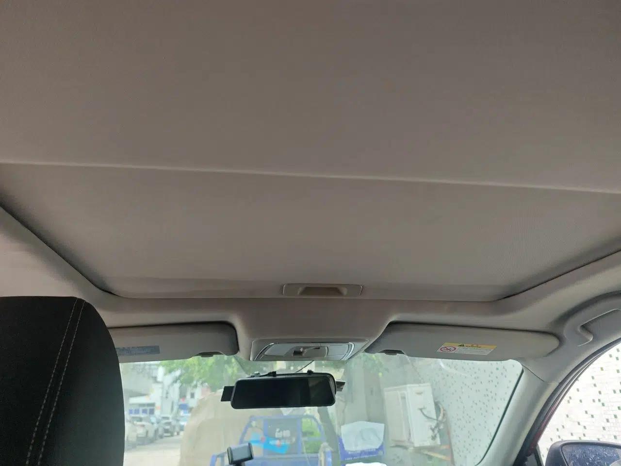Venucia T90 2018 2.0L CVT Smart Connect Luxury Edition China V Standard — миниатюра 18