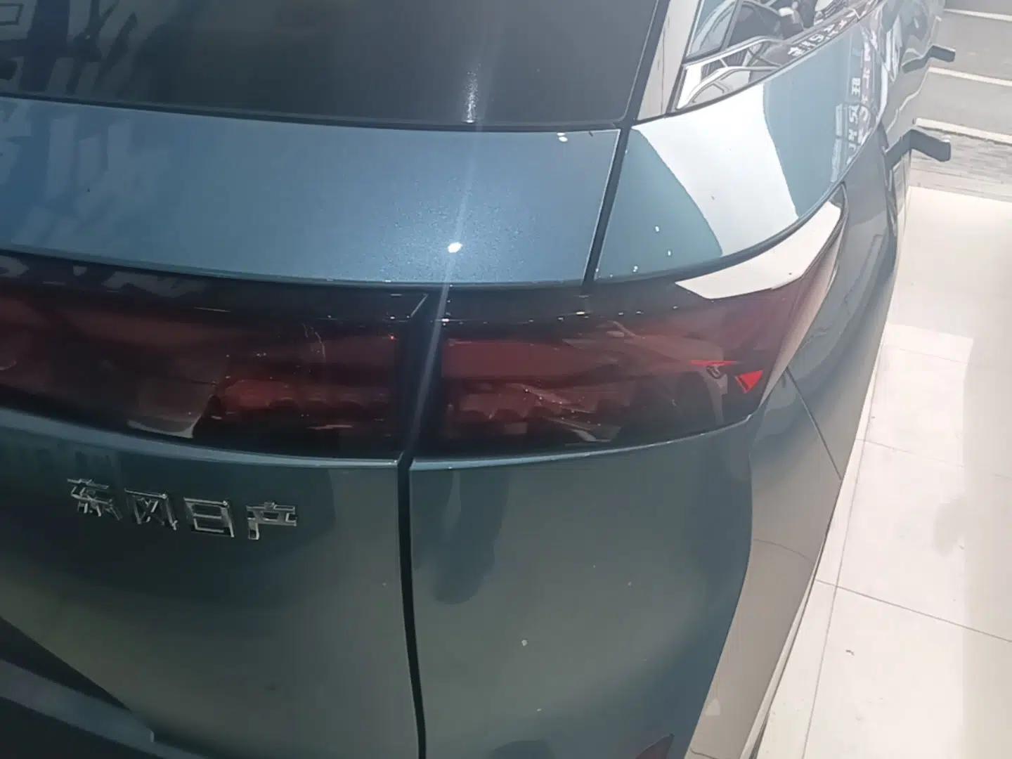 Venucia VX6 2024 520 Executive Edition — миниатюра 9