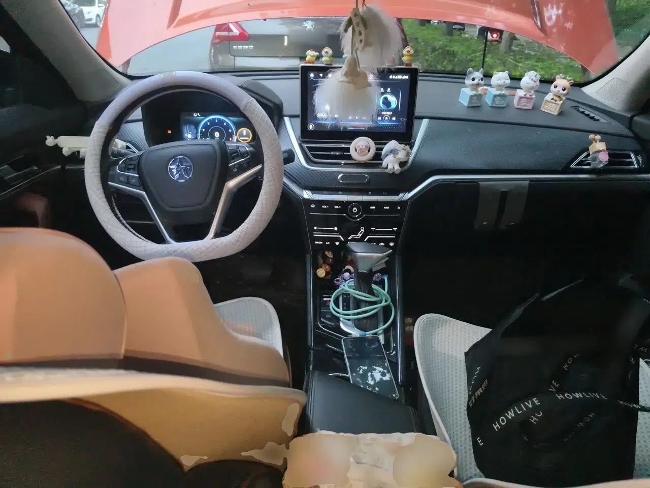 Venucia T60 2018 1.6L CVT Zhiyue Edition China V Standard — миниатюра 9