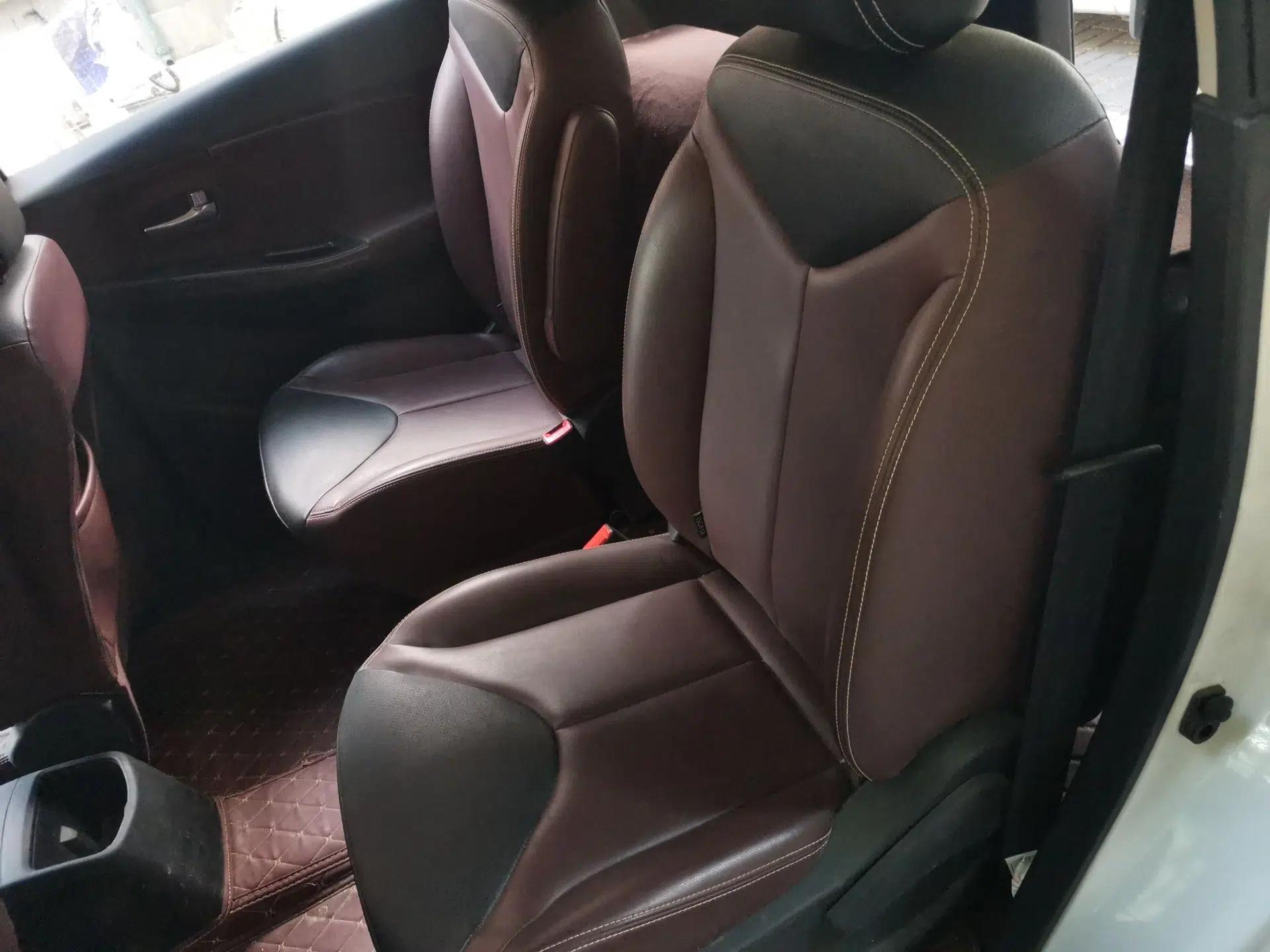 Venucia M50V 2017 1.5L XL Manual Comfort Edition — миниатюра 17