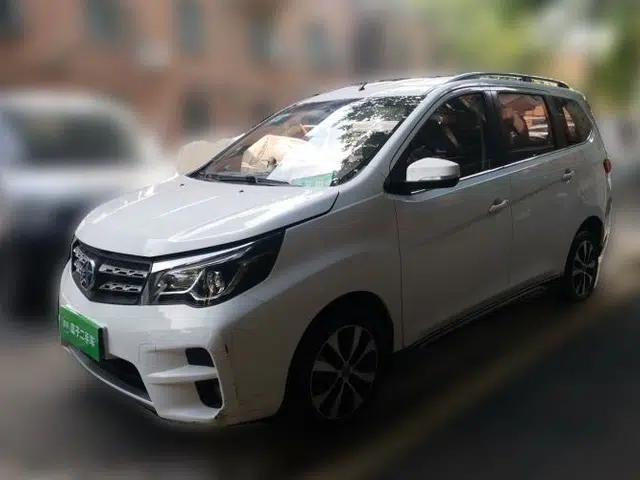 Venucia M50V 2017 1.5L XL Manual Comfort Edition