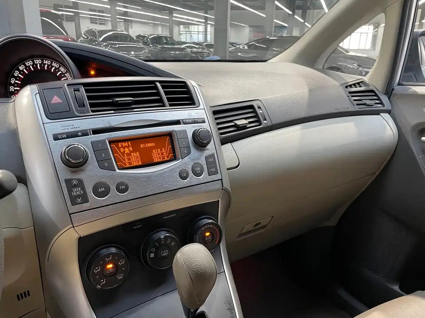 E'Z 2014 Star Shine 180E CVT Elite Edition — миниатюра 6