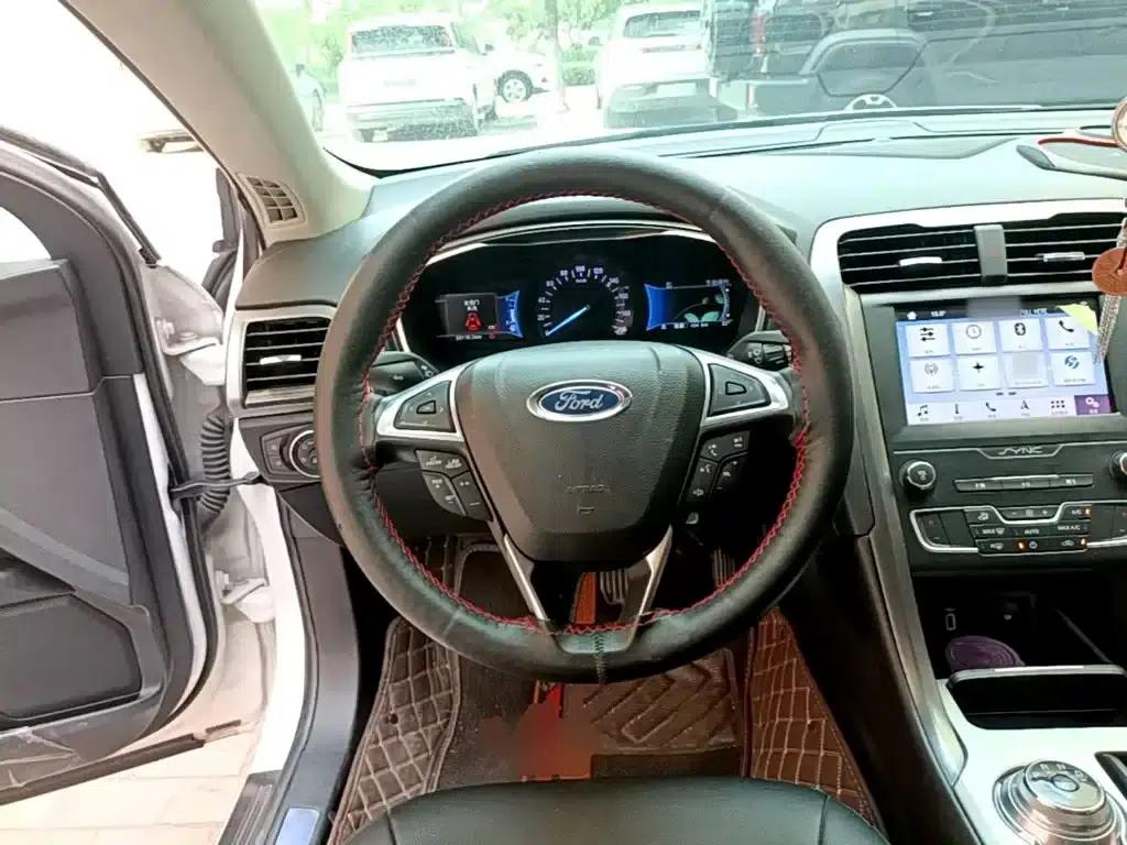 Mondeo PHEV 2018 2.0 PHEV Intelligent Control Fashion Model (National VI Emission Standard) — миниатюра 11
