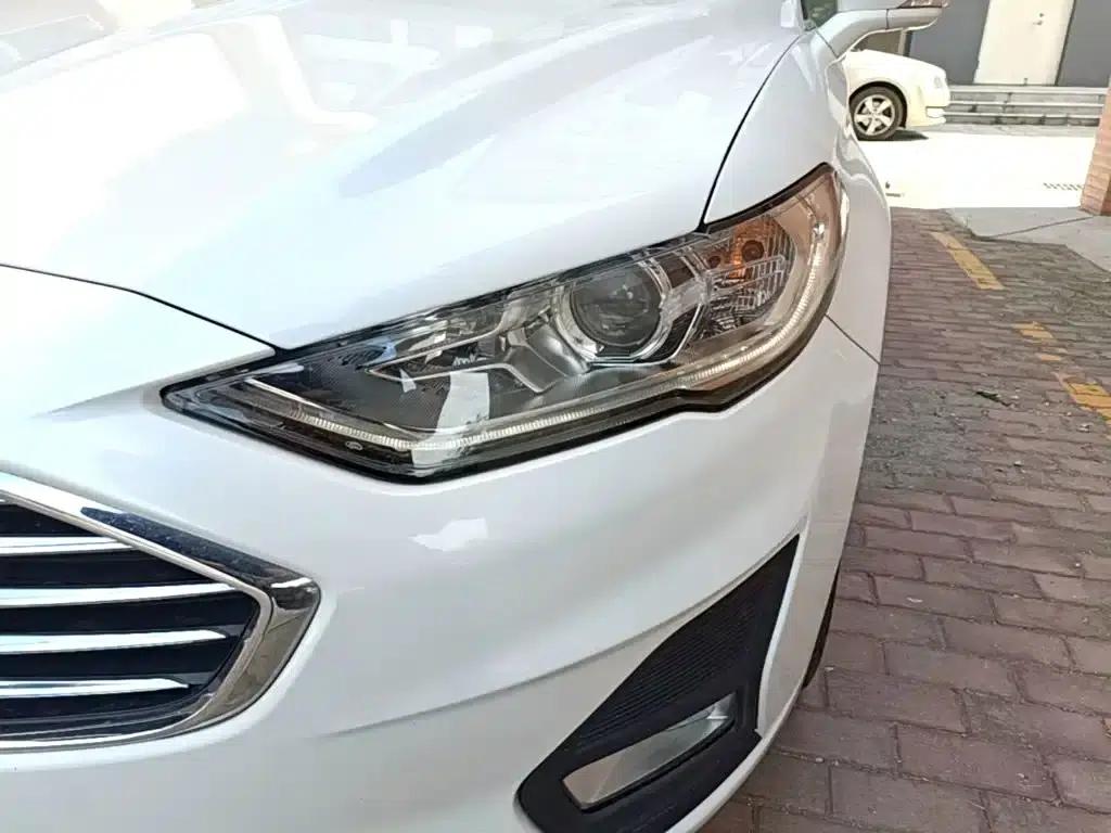 Mondeo PHEV 2018 2.0 PHEV Intelligent Control Fashion Model (National VI Emission Standard) — миниатюра 24