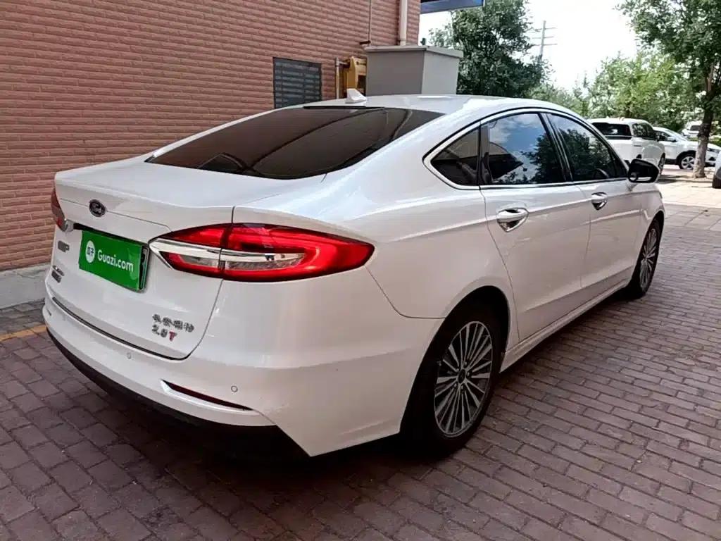 Mondeo PHEV 2018 2.0 PHEV Intelligent Control Fashion Model (National VI Emission Standard) — миниатюра 7