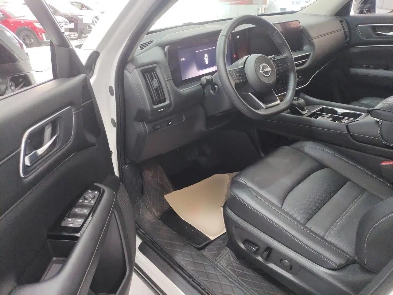 Nissan Pathfinder 2024 380 VC-TURBO Two-Wheel Drive Smart Enjoyment Edition 6 Seats — миниатюра 16