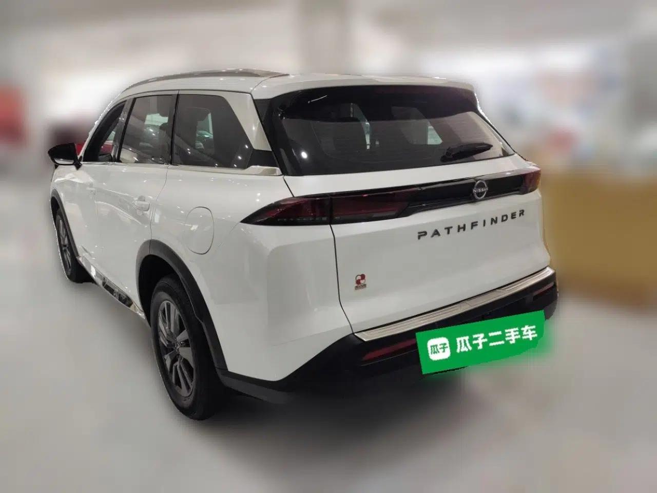 Nissan Pathfinder 2024 380 VC-TURBO Two-Wheel Drive Smart Enjoyment Edition 6 Seats — миниатюра 4