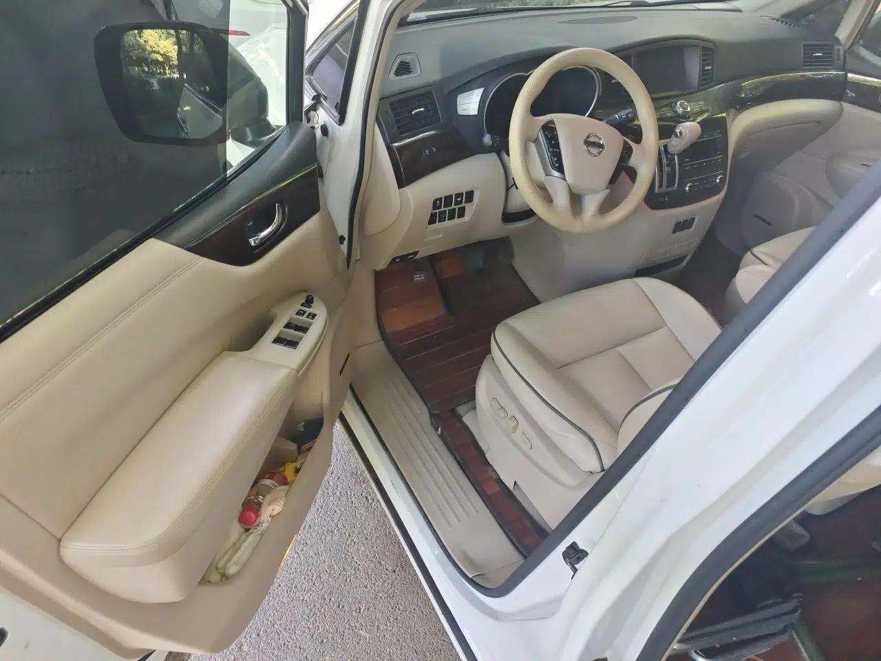 Nissan Quest 2013 3.5L SL — миниатюра 16