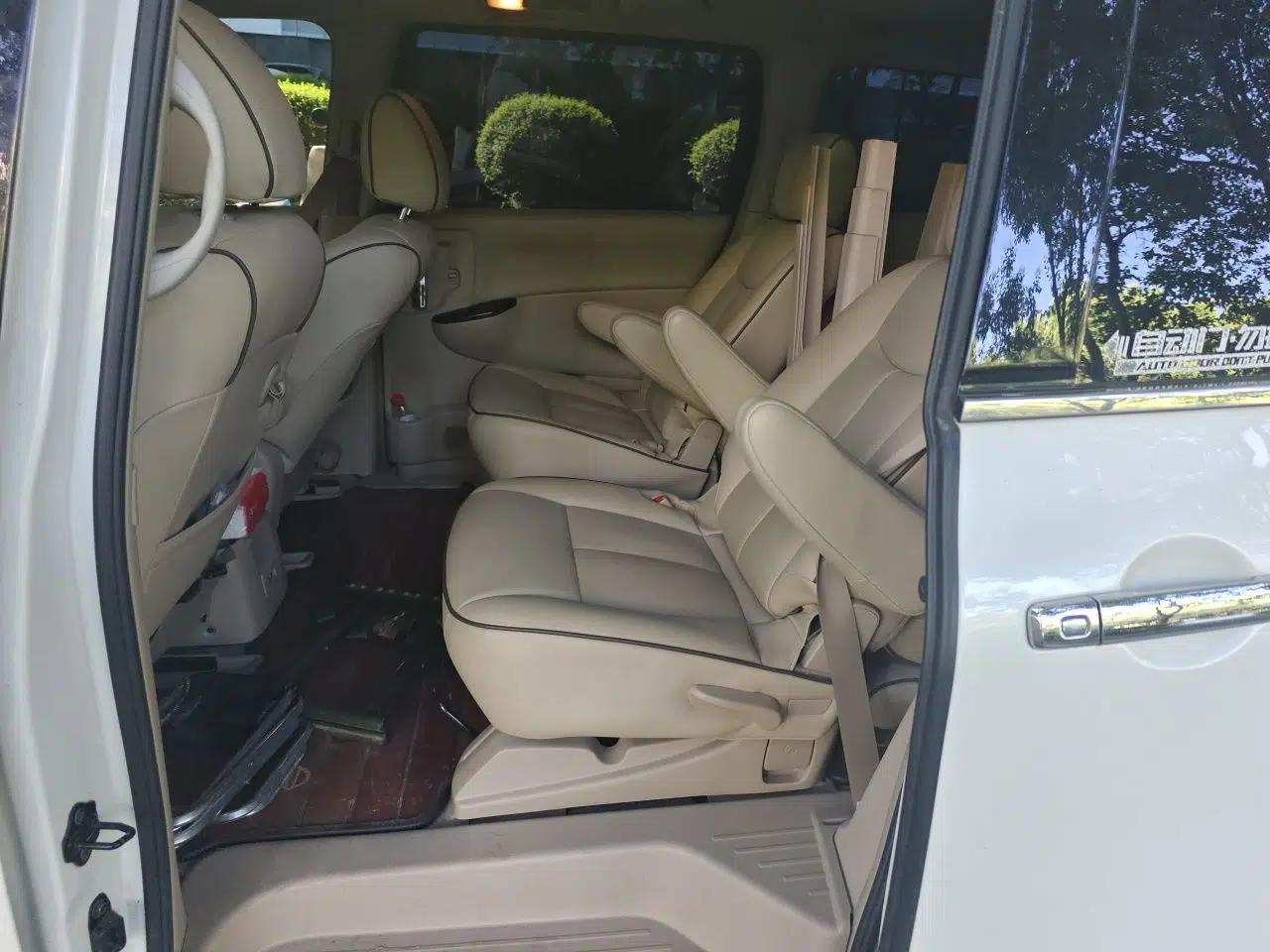 Nissan Quest 2013 3.5L SL — миниатюра 17