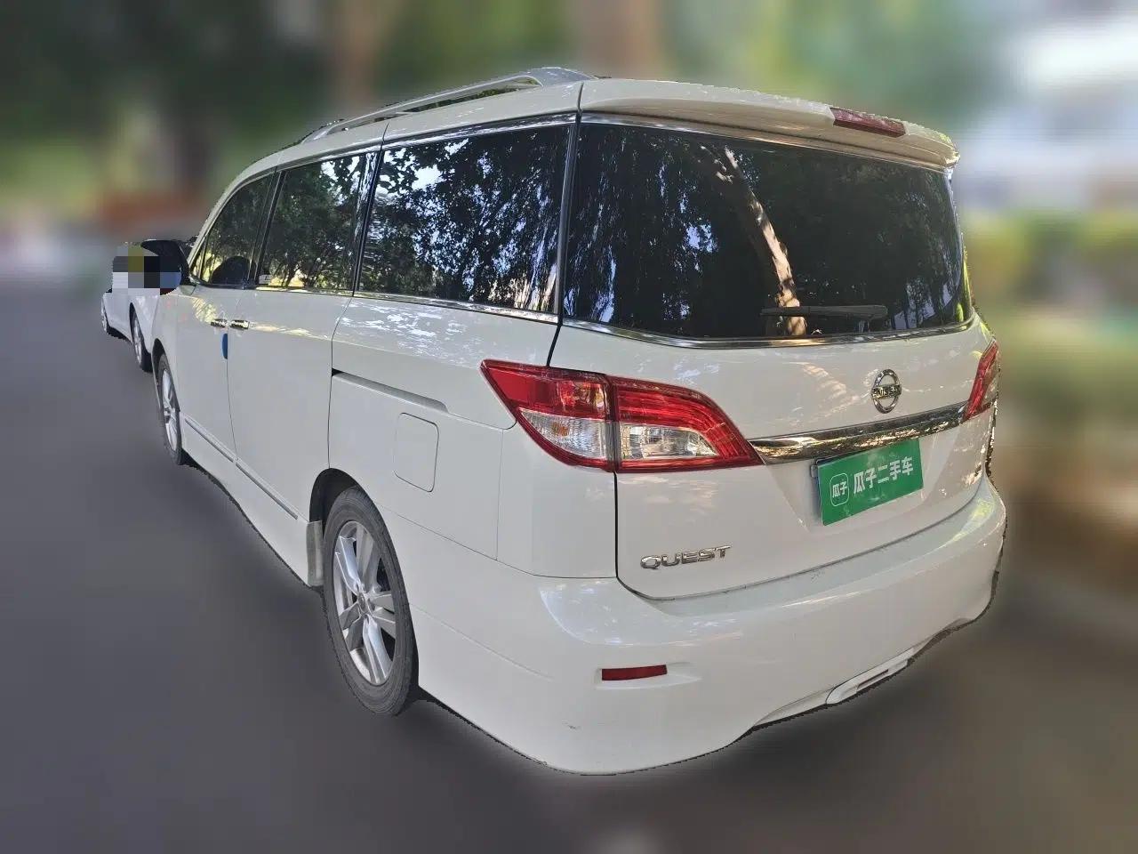 Nissan Quest 2013 3.5L SL — миниатюра 4
