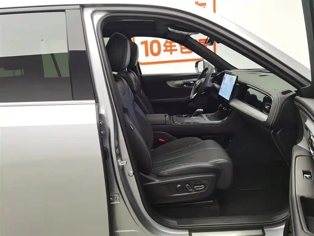Trumpchi ES9 2024 PHEV 143km Max — миниатюра 23