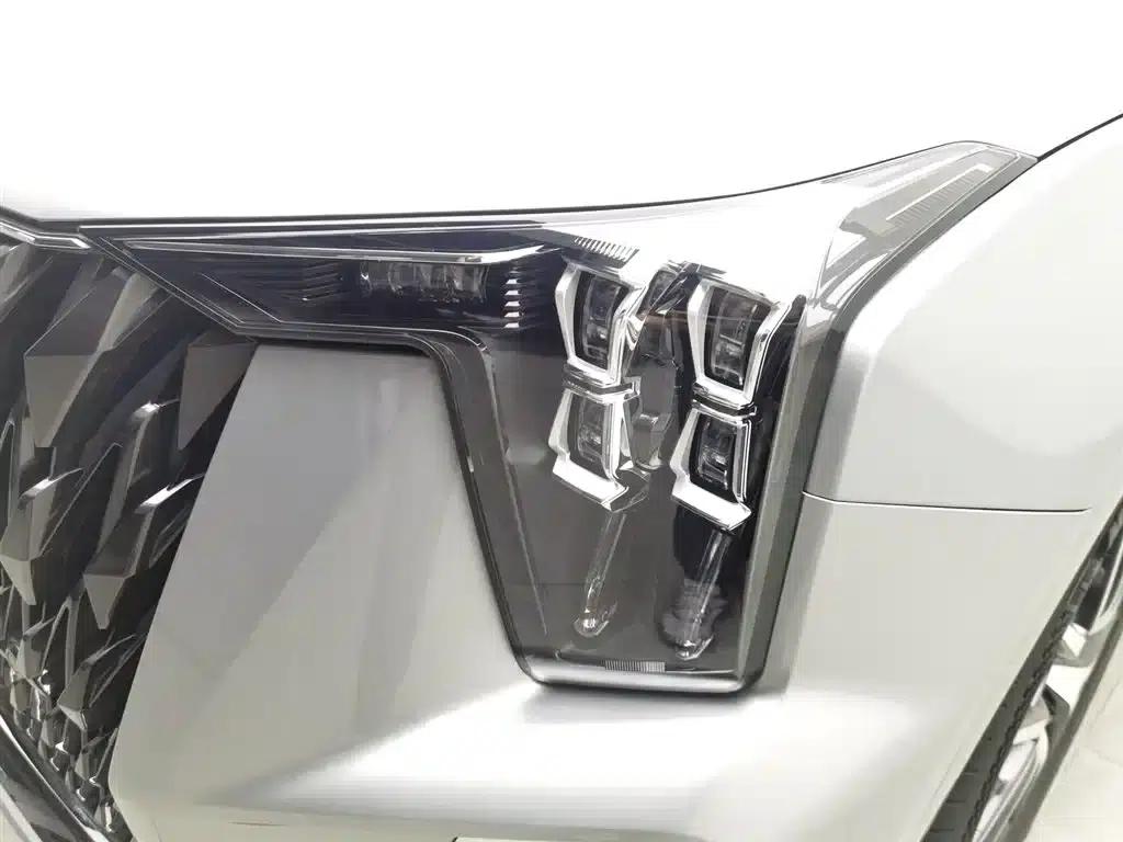 Trumpchi ES9 2024 PHEV 143km Max — миниатюра 7