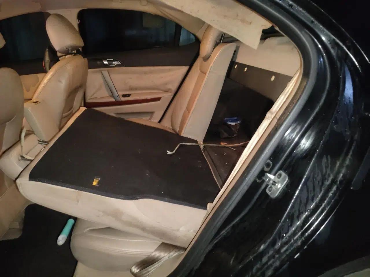 Roewe 550 2012 550 1.8T Automatic Full-Gold Limited Edition — миниатюра 17