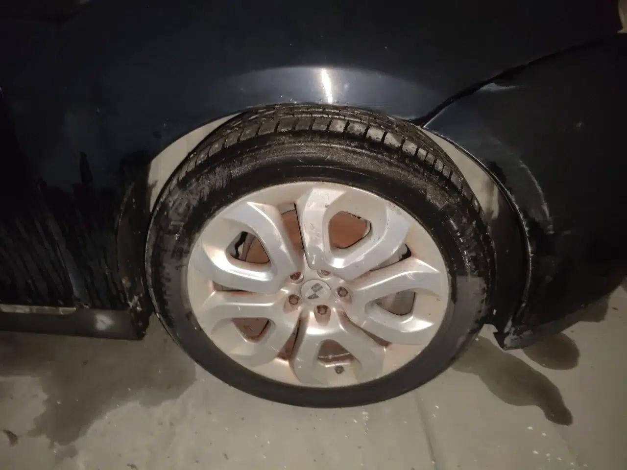 Roewe 550 2012 550 1.8T Automatic Full-Gold Limited Edition — миниатюра 8