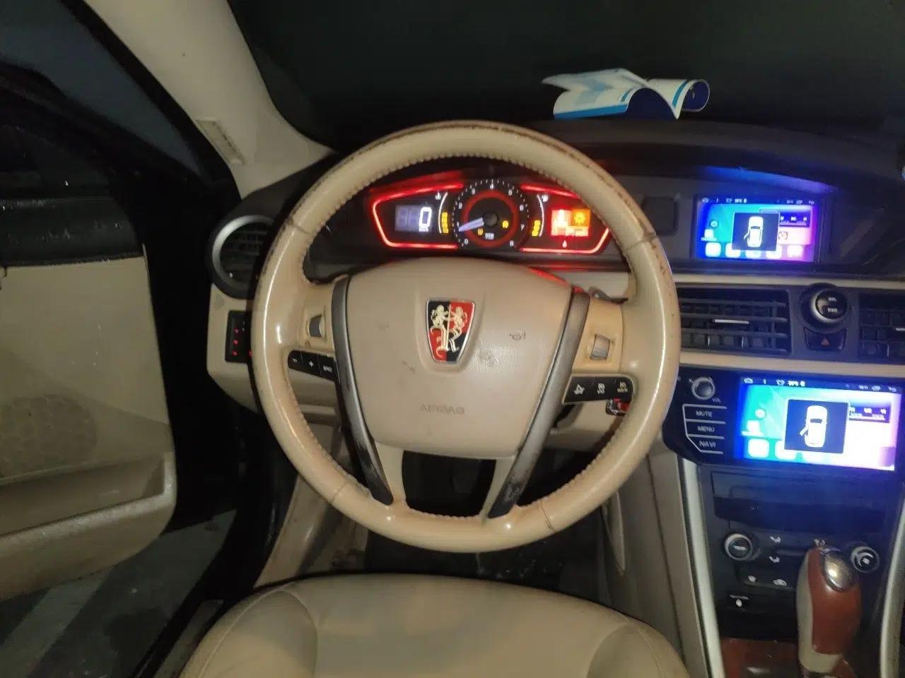 Roewe 550 2012 550 1.8T Automatic Full-Gold Limited Edition — миниатюра 10