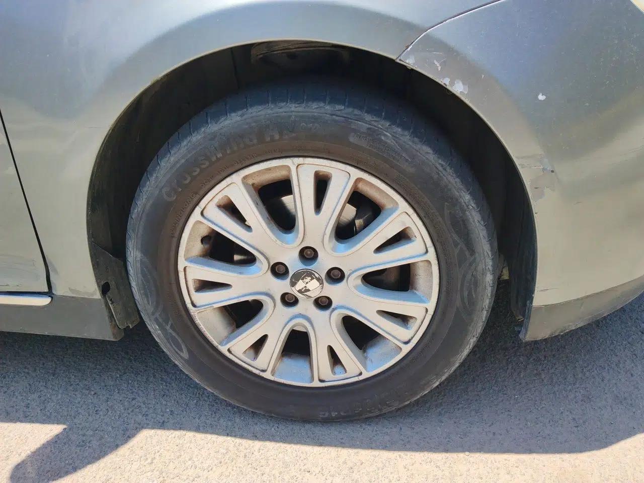 Roewe 550 2010 550D 1.8T Automatic Luxury Edition — миниатюра 8