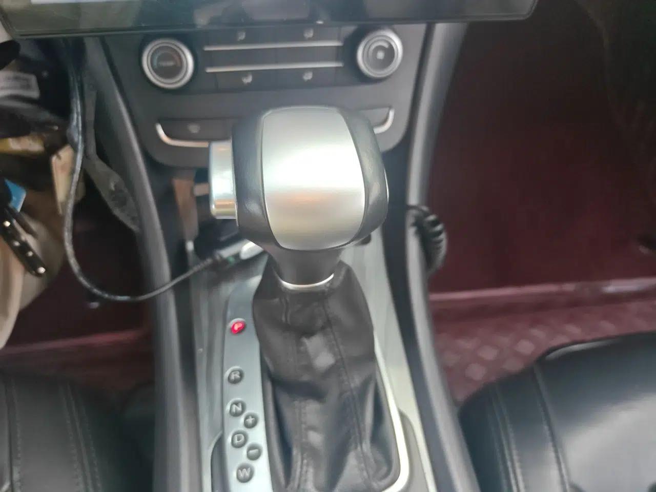 Roewe 550 2014 550S 1.8L Automatic Smart Selection Model — миниатюра 14