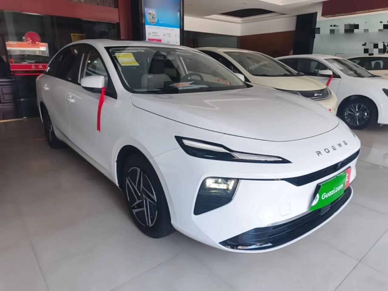 Roewe D6 2025 450 km Premium Edition — миниатюра 12
