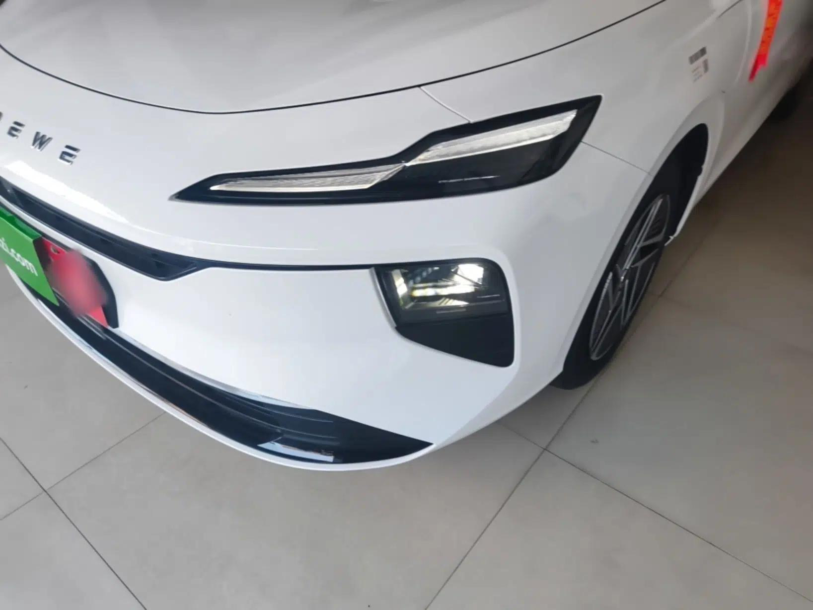 Roewe D6 2025 450 km Premium Edition — миниатюра 8
