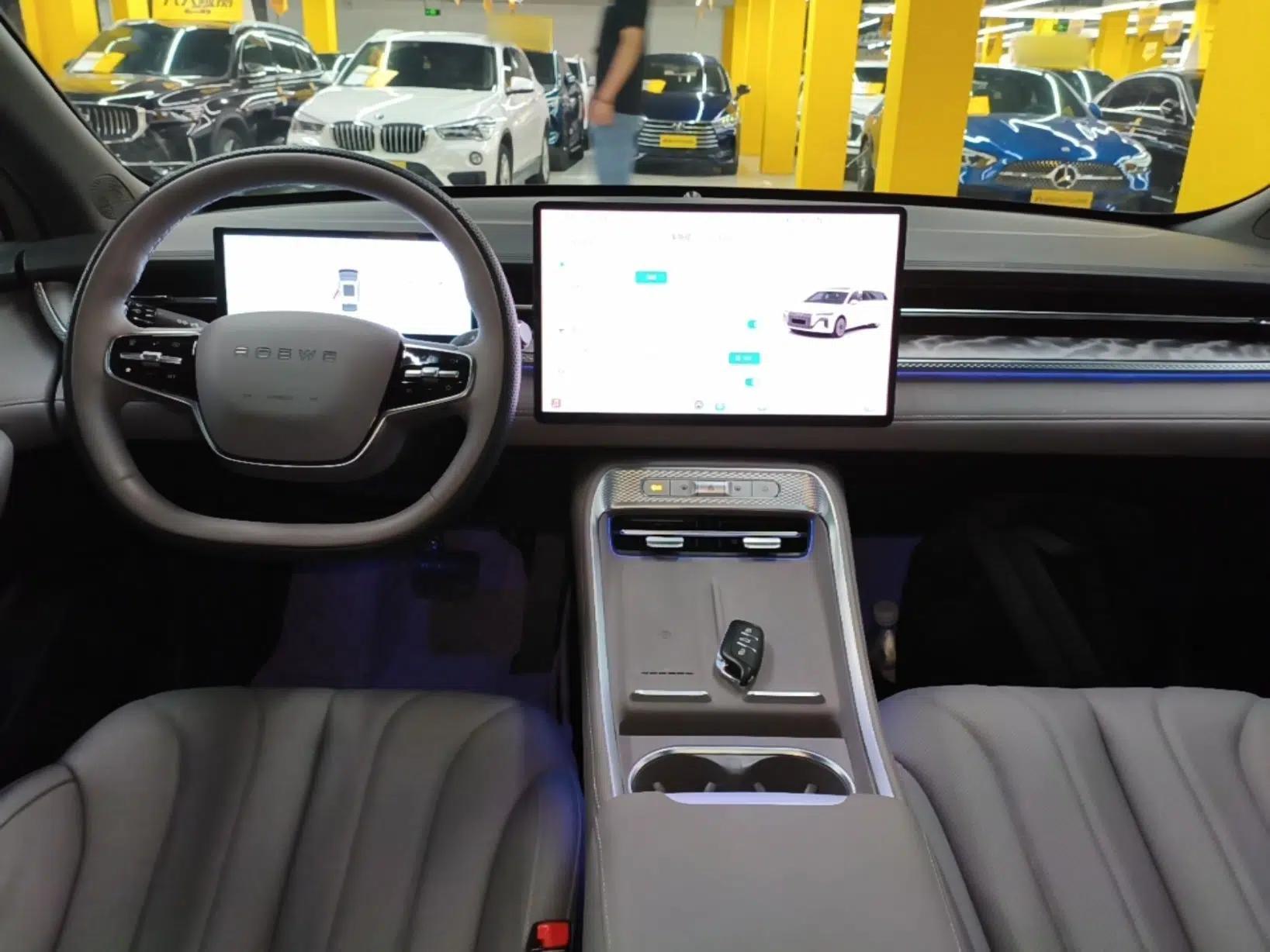 Roewe M7 DMH 2025 Model 160km Enjoyment Version — миниатюра 12