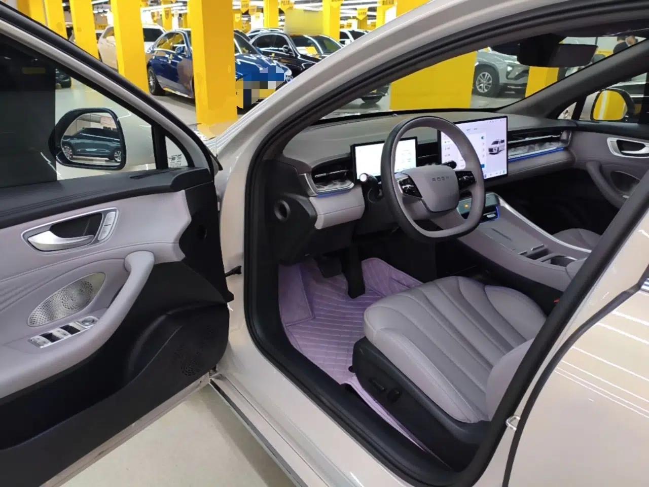 Roewe M7 DMH 2025 Model 160km Enjoyment Version — миниатюра 18