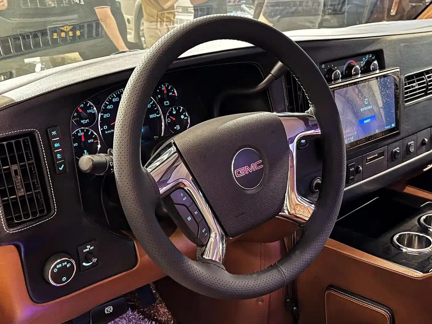 SAVANA 2016款 5.3L 1500 四驱典藏版 — миниатюра 15