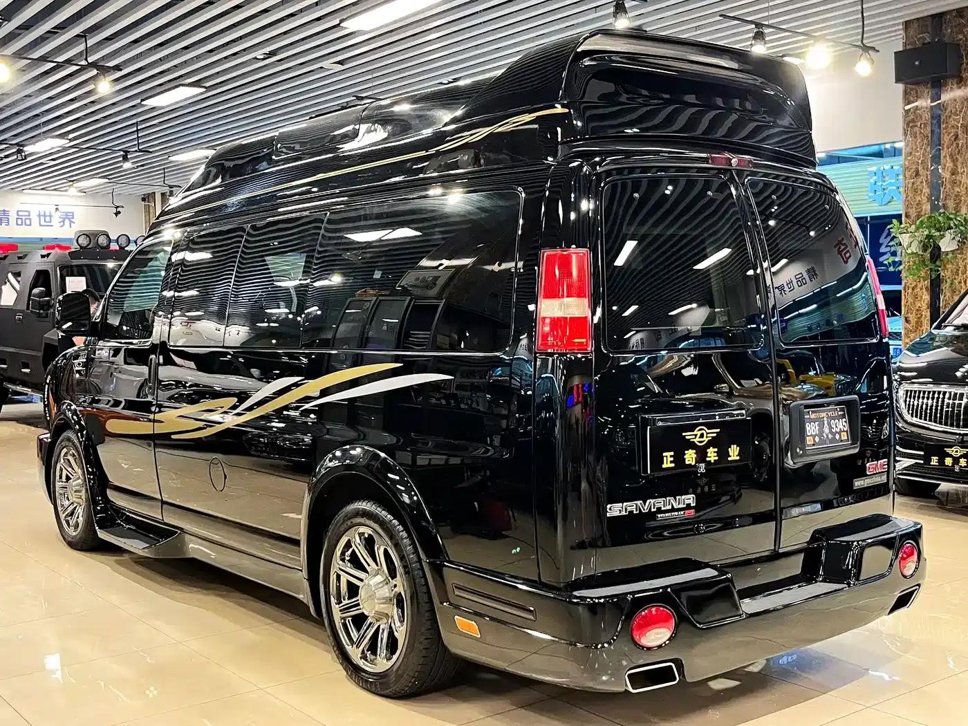 SAVANA 2016款 5.3L 1500 四驱典藏版 — миниатюра 4