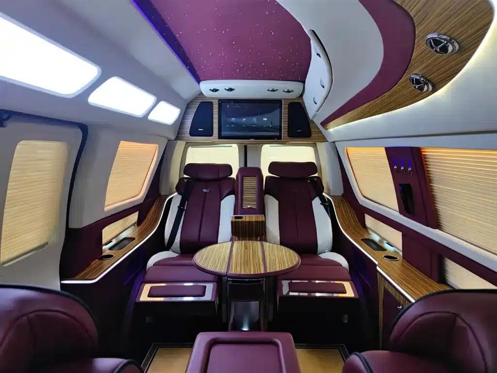 2014 SAVANA 5.3L AWD Leader Edition — миниатюра 11