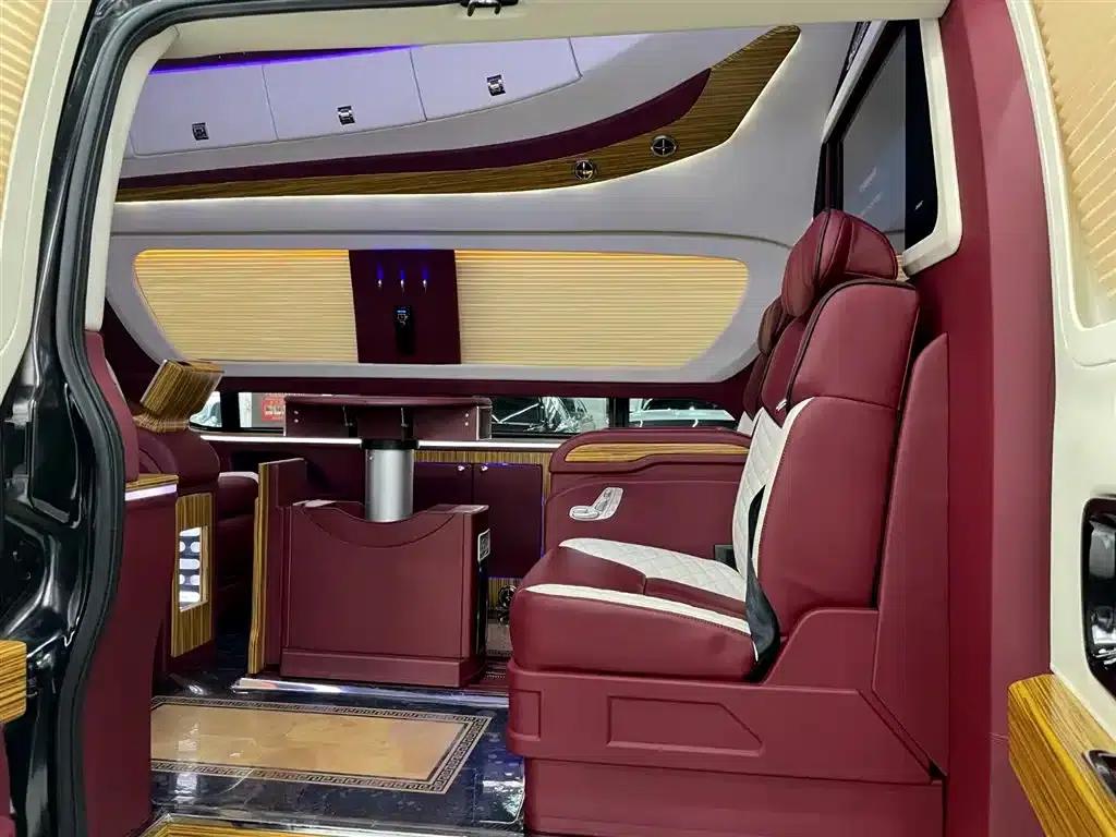 2014 SAVANA 5.3L AWD Leader Edition — миниатюра 30