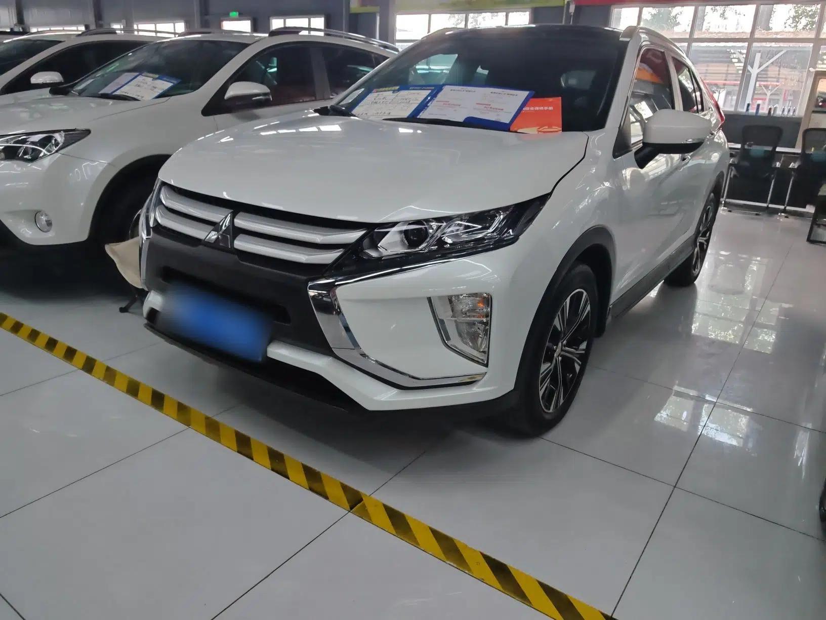 Mitsubishi Eclipse Cross 2018 1.5T CVT Two-Wheel Drive Dream Edition — миниатюра 1