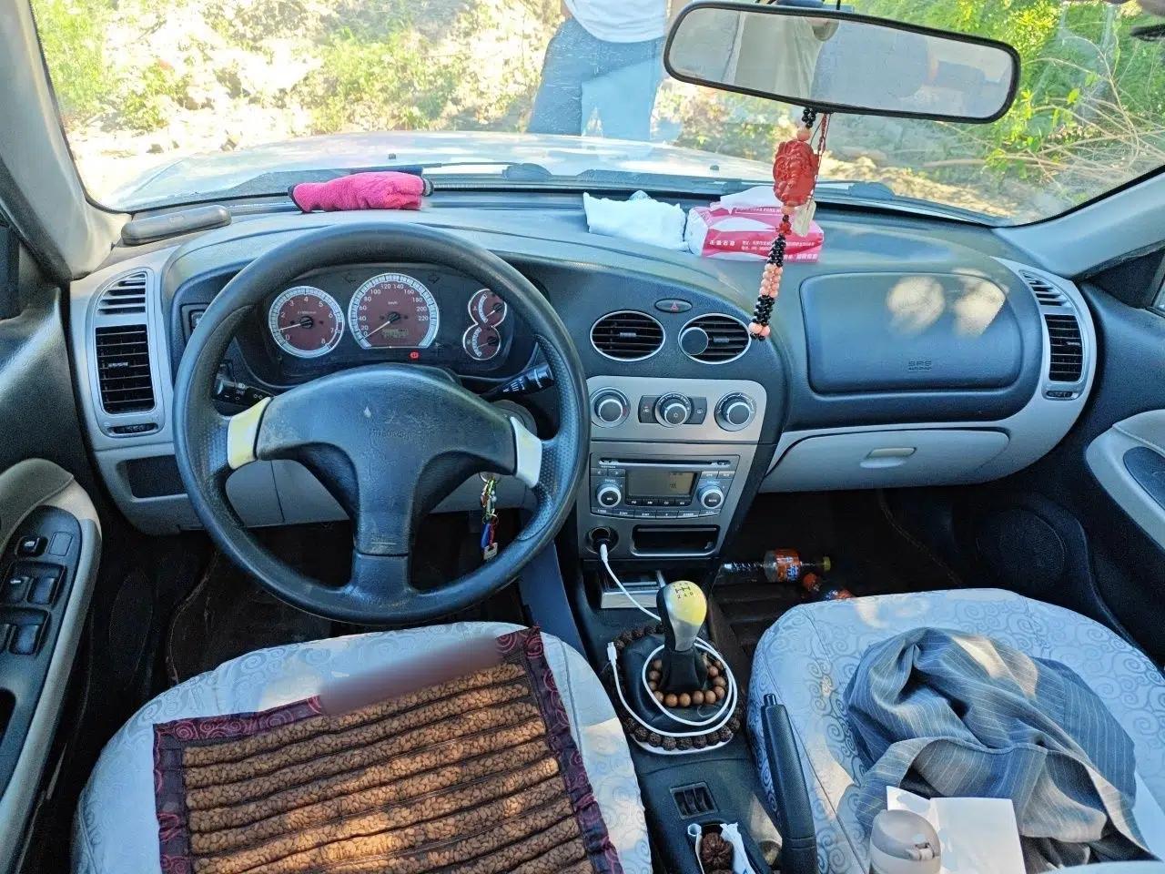 Mitsubishi LANCER 2012 1.6L Manual Comfort Edition SEi — миниатюра 9