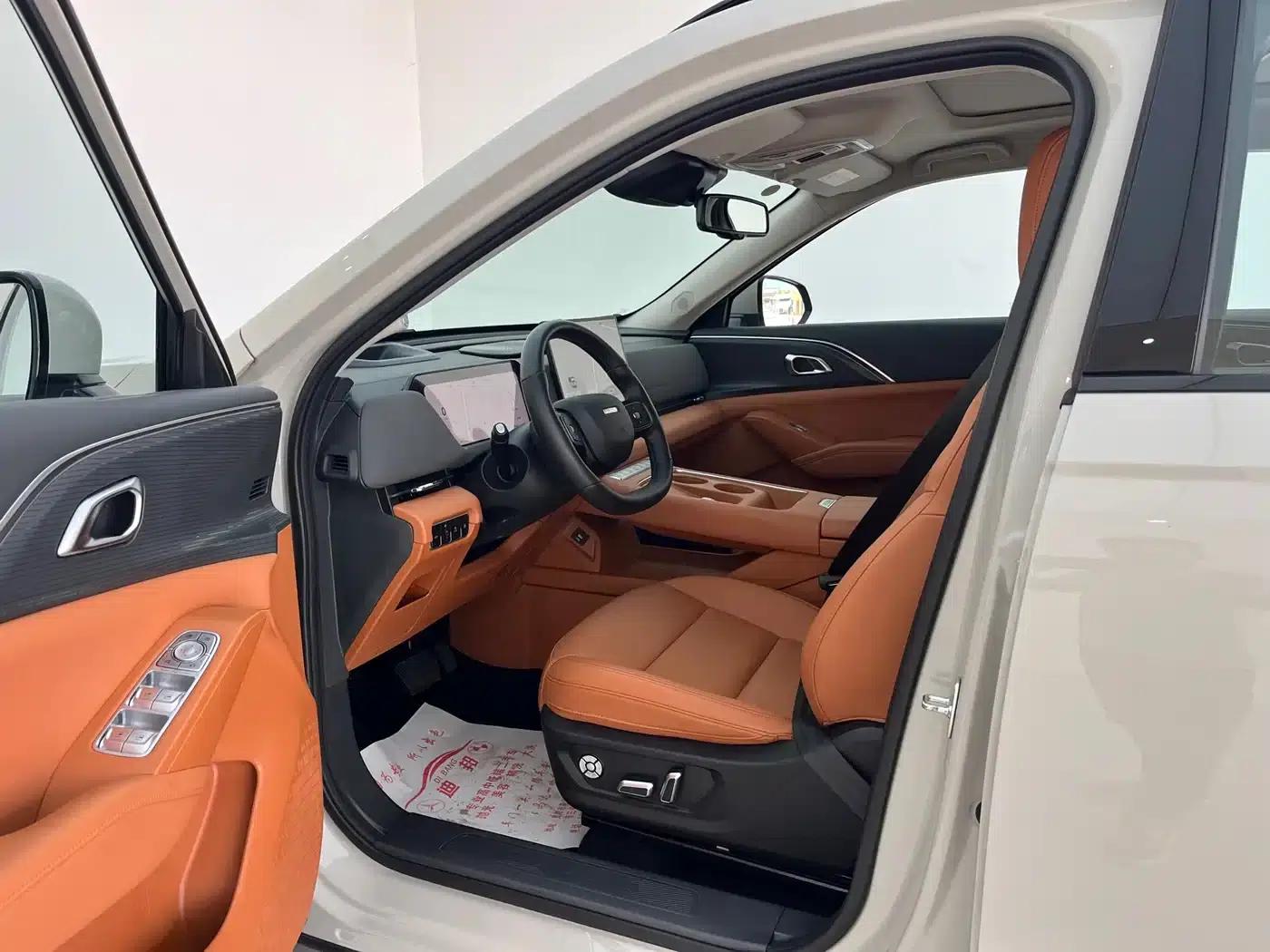 Haval Xiaolong MAX 2025 Hi4 165 Ultra Smart Driving Edition — миниатюра 11