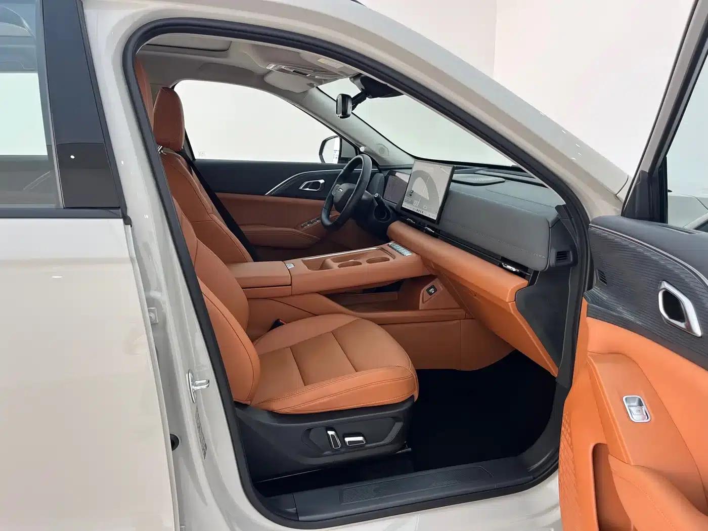 Haval Xiaolong MAX 2025 Hi4 165 Ultra Smart Driving Edition — миниатюра 5