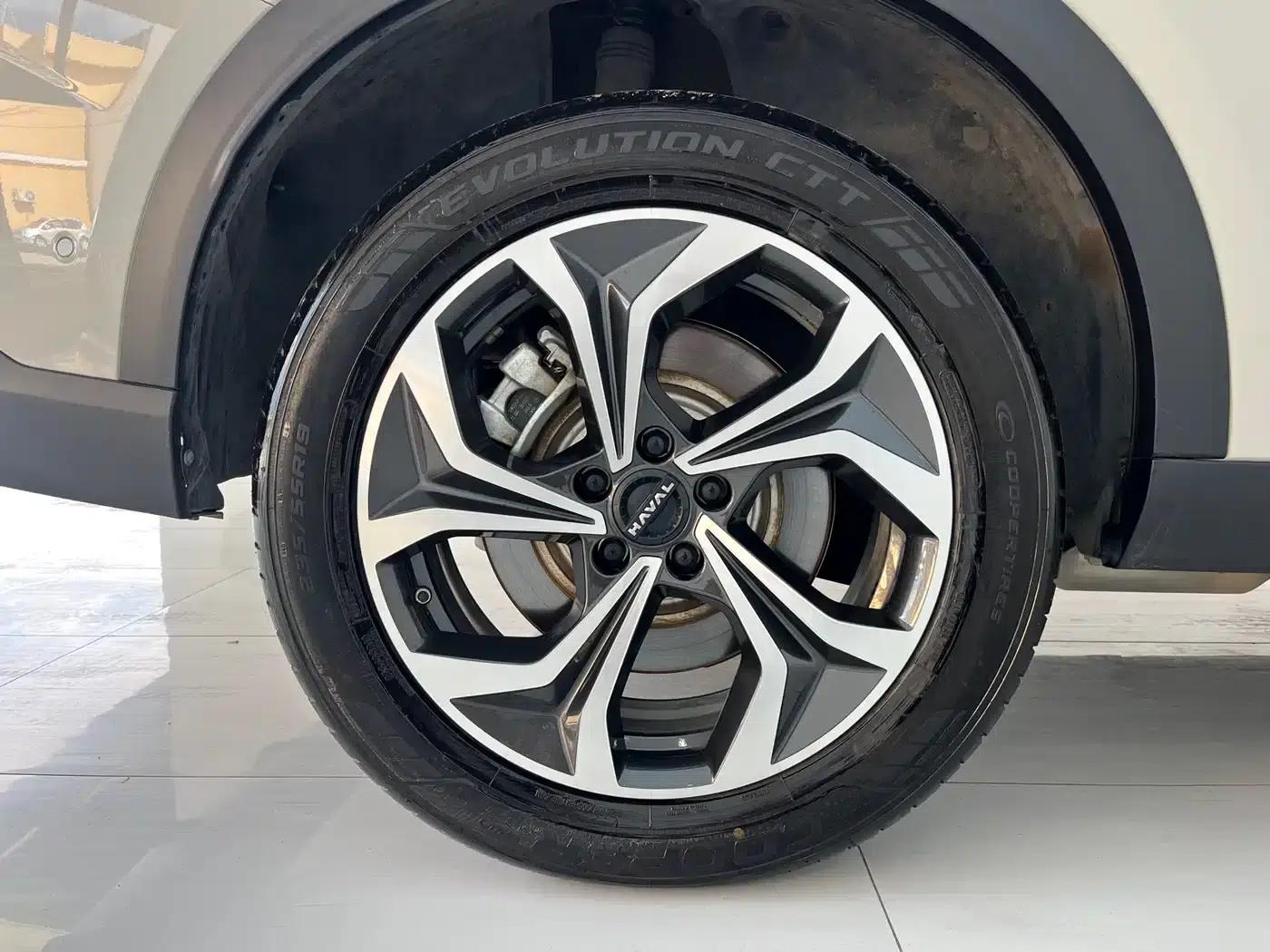 Haval Xiaolong MAX 2025 Hi4 165 Ultra Smart Driving Edition — миниатюра 6