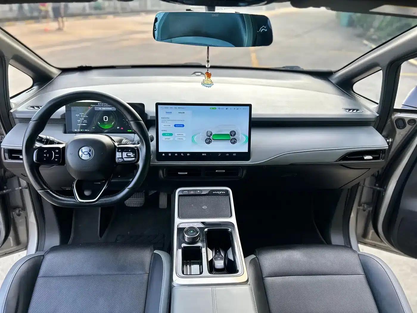Hycan Z03 2022 Model 510km Trendy Edition 135kW 63.98kWh — миниатюра 11