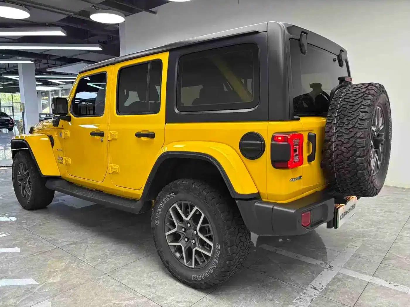 Jeep Wrangler New Energy 2021 Model 4-Door 2.0T 4xe Sahara — миниатюра 6