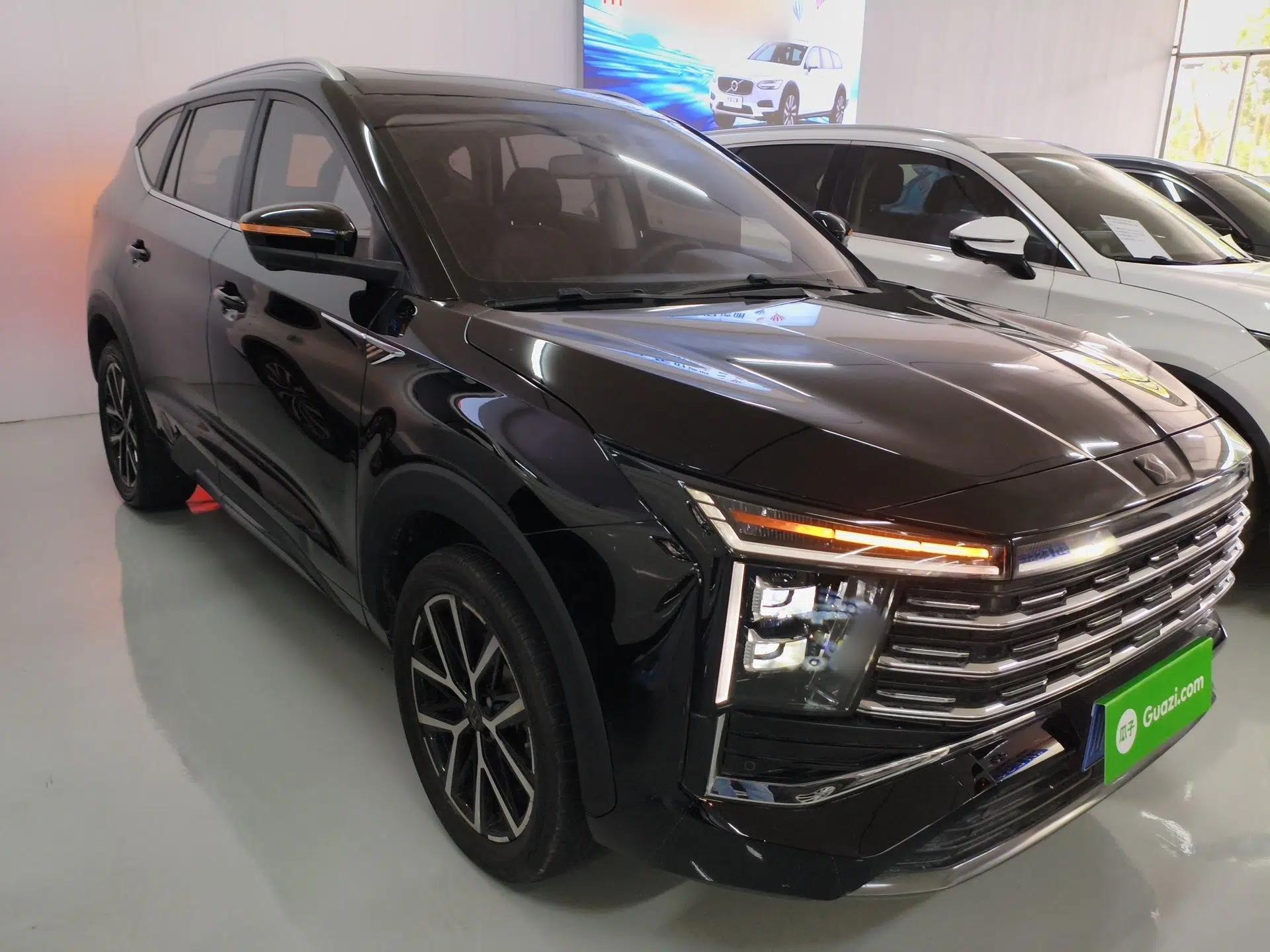 SOL X8 PLUS 2023 1.5 TGDI DCT Smart Edition 7-Seater — миниатюра 12