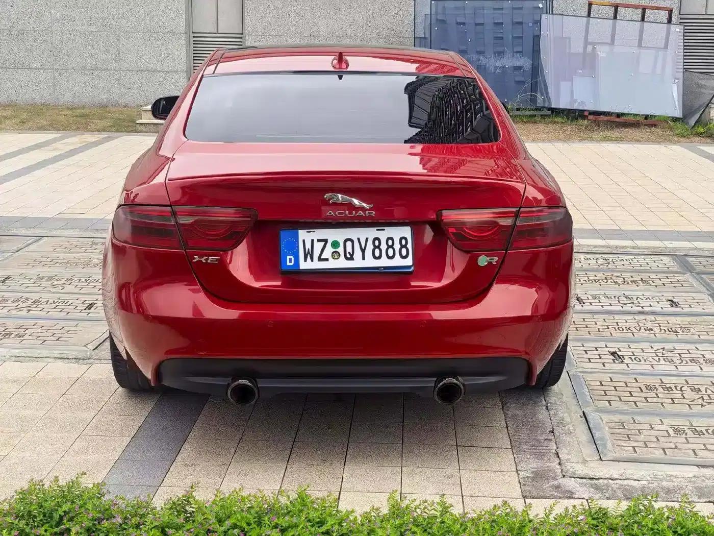 Jaguar XE 2015 2.0T 200PS R-Sport — миниатюра 8