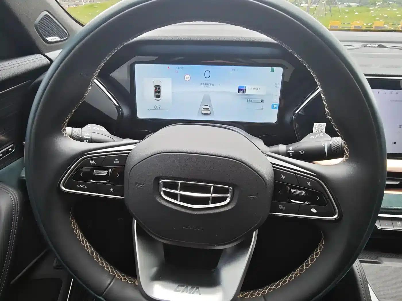 Geely Xingyue L 2021 2.0TD High-Power Automatic Four-Wheel Drive Flagship Edition — миниатюра 18